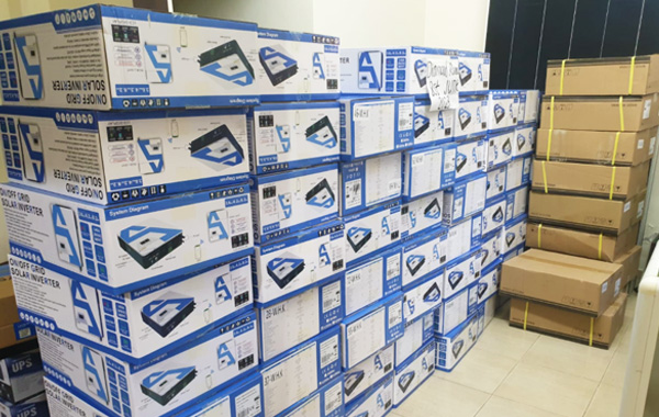 Inverter hibrida 400 set di Lebanon