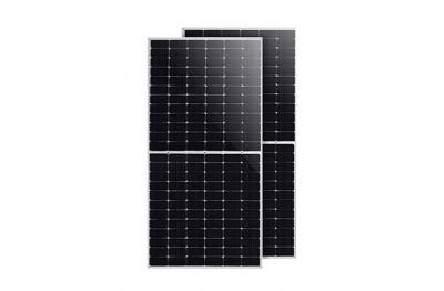 Panel surya dan aksesori memimpin bab baru dalam kehidupan Off-Grid