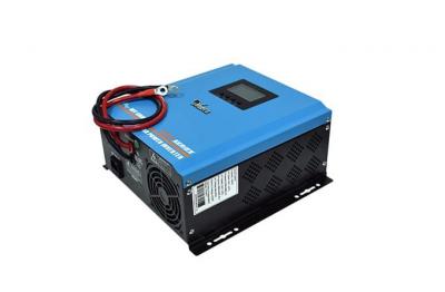 Apakah inverter surya memiliki baterai terpasang?