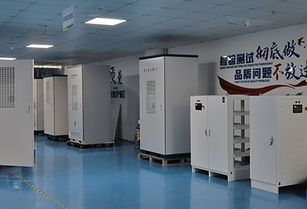 commercial solar battery storage manufacturers