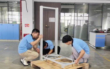 Instalasi Sistem Penyimpanan Energi Komersial Baterai Lithium 60KWH 1
