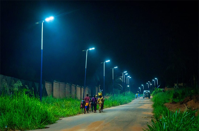 Tips Penting Tentang Cara Menggunakan Lampu Surya All-in-one dengan Tepat di Musim Dingin